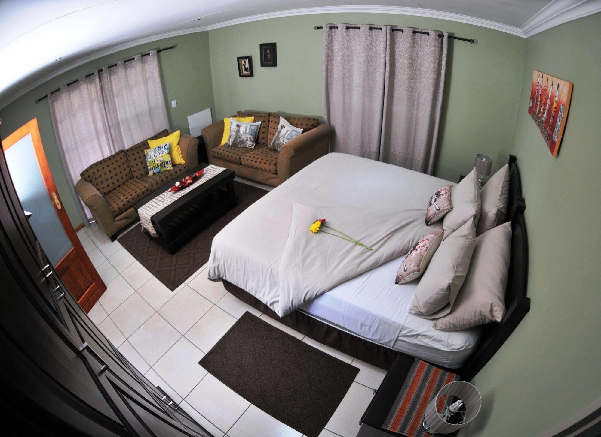 Summer Garden Guest House Benoni Bagian luar foto
